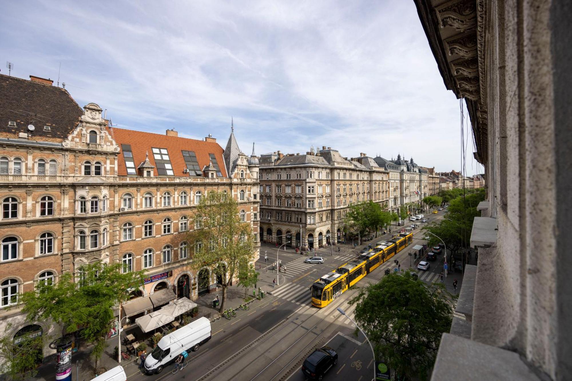 Stylish & Spacious Central Suite By Prestige Homes Budapest Exterior foto